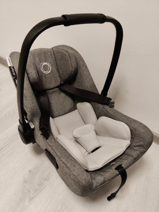 Scoica Bugaboo Turtle Air, cu baza Isofix inclusa