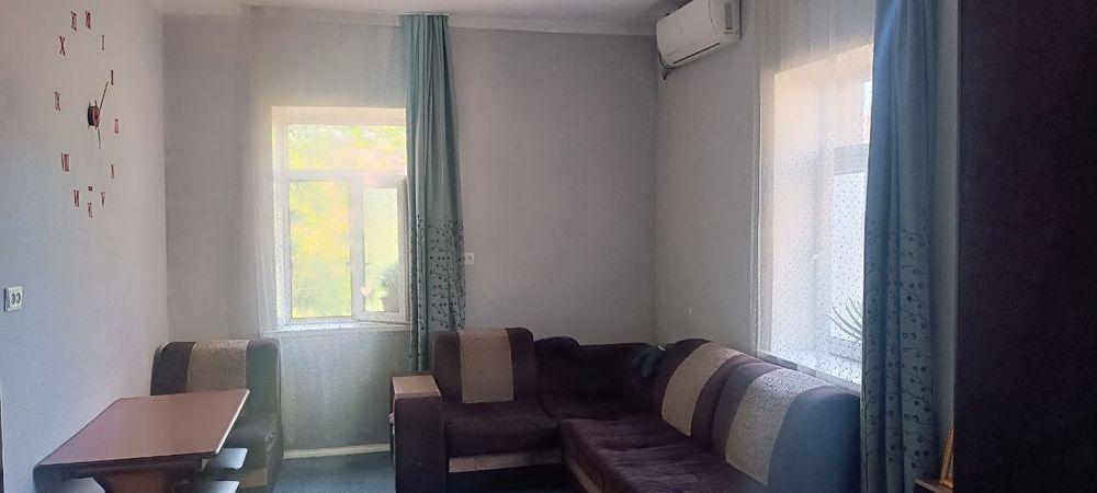 Продается 2-х комнатная квартира в Янгиюле