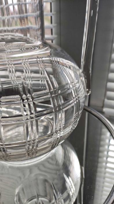 Тежка и голяма кана от кристално стъкло