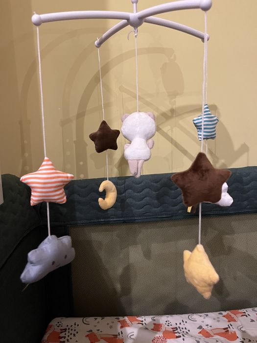 Музикална въртележка за кошара