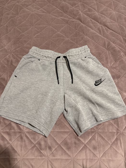 Къси панталони на Nike