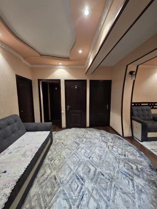 Аренда 4 хонали КВ. 130 м² Сергели-5 МЕТРО-2 (ЭЛОННИ ОХИРИГАЧА У́КИНГ)