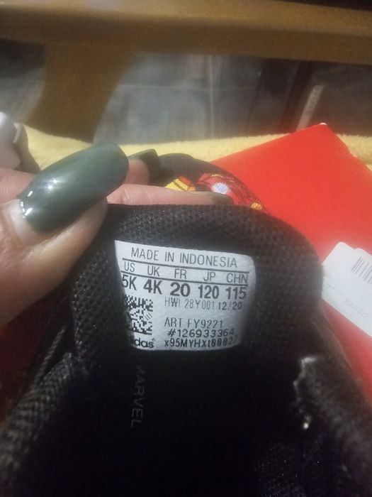 Adidas-Marvel-Super Hero-нови !!!  NIKE !!!