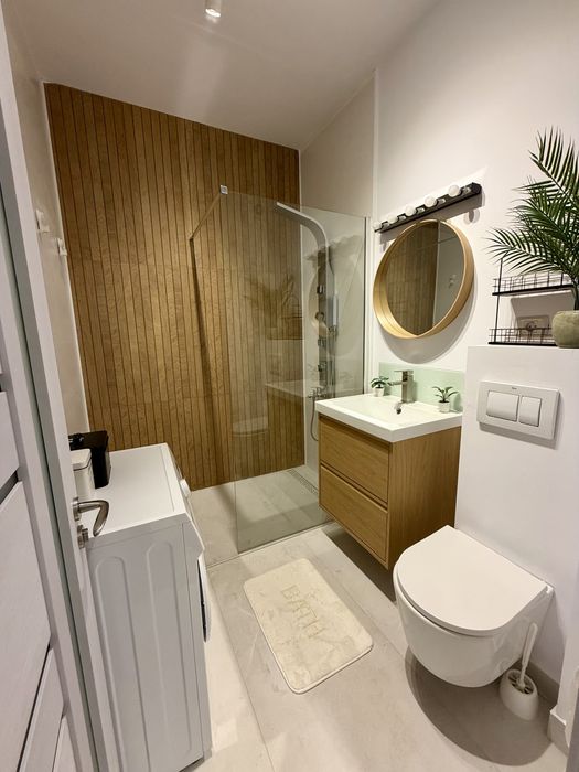 Inchiriez Apartament 2 camere cu parcare subterana sector 2 in bloc nou