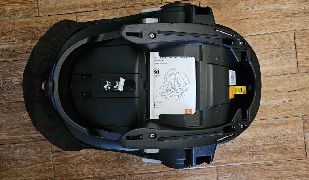 Carucior Stokke V5 gri melange - OFER SI HAINUTE IMPECABILE NOU NASCUT