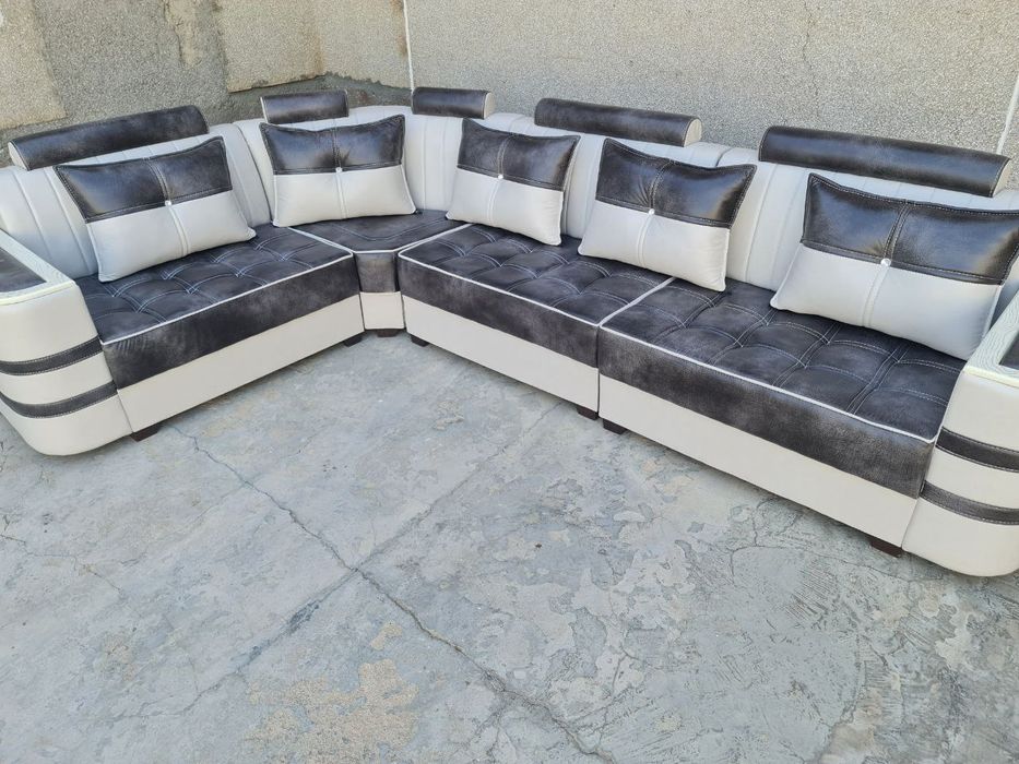 Мягкий  уголок для гостиной.