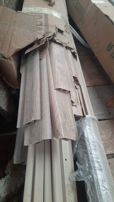 Плинтуса по 200 м