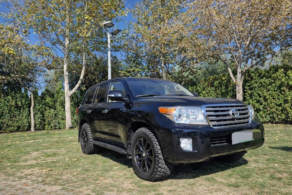 vand toyota land cruiser v 8 4.5 diesel 2013