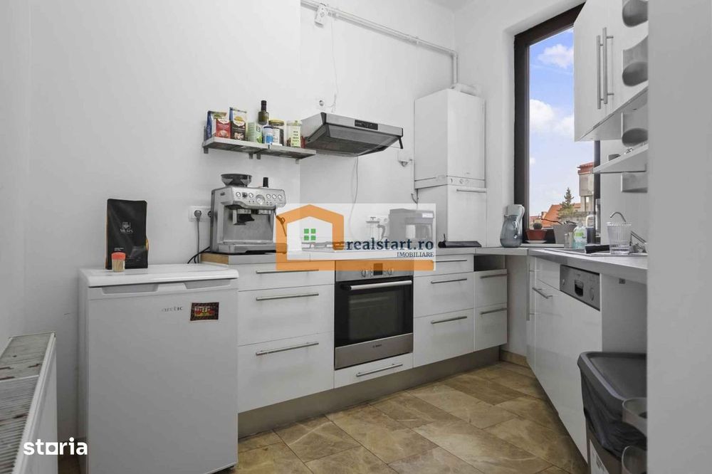 Polona - Pta Romana, Exclusivist, Metrou Pta Romana la 600m distanta