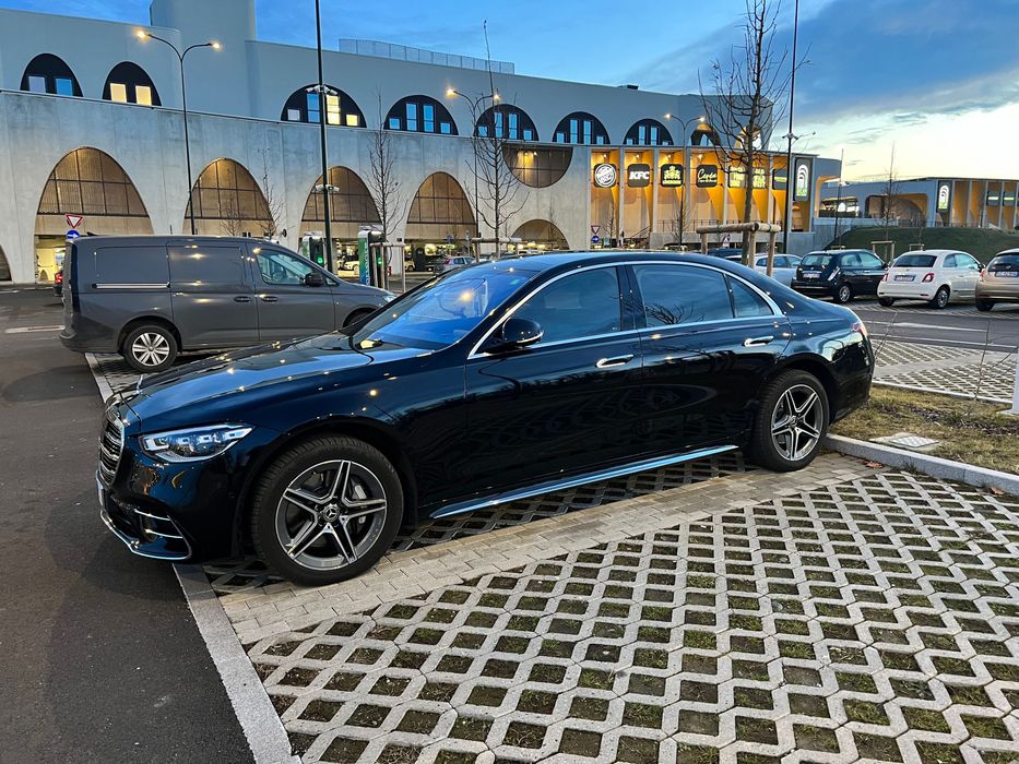 Long,Pachet AMG,Head-up,Garantie,Volan incalzit,punte viratoare,Burmester,Pano,Venti,Masaj,Tableta,Pachetul Chauffeur, Rear Tv,Alcantara,Chaise-Longue