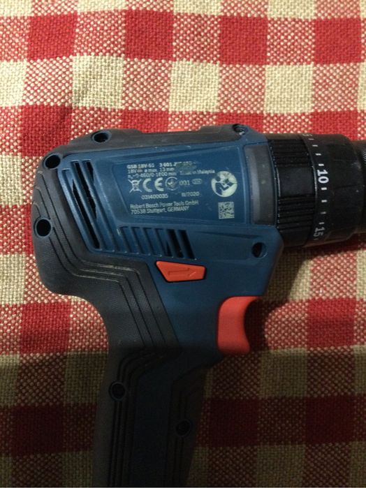 BOSCH GSB 18V-55/винтоверт безчетков,двускоростен с удар+батерия 5ah/