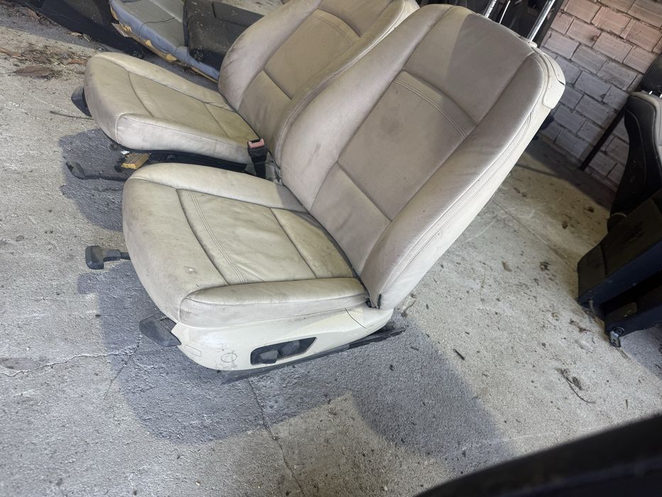 Продаваме кожен салон за бмв е92  bmw e92.