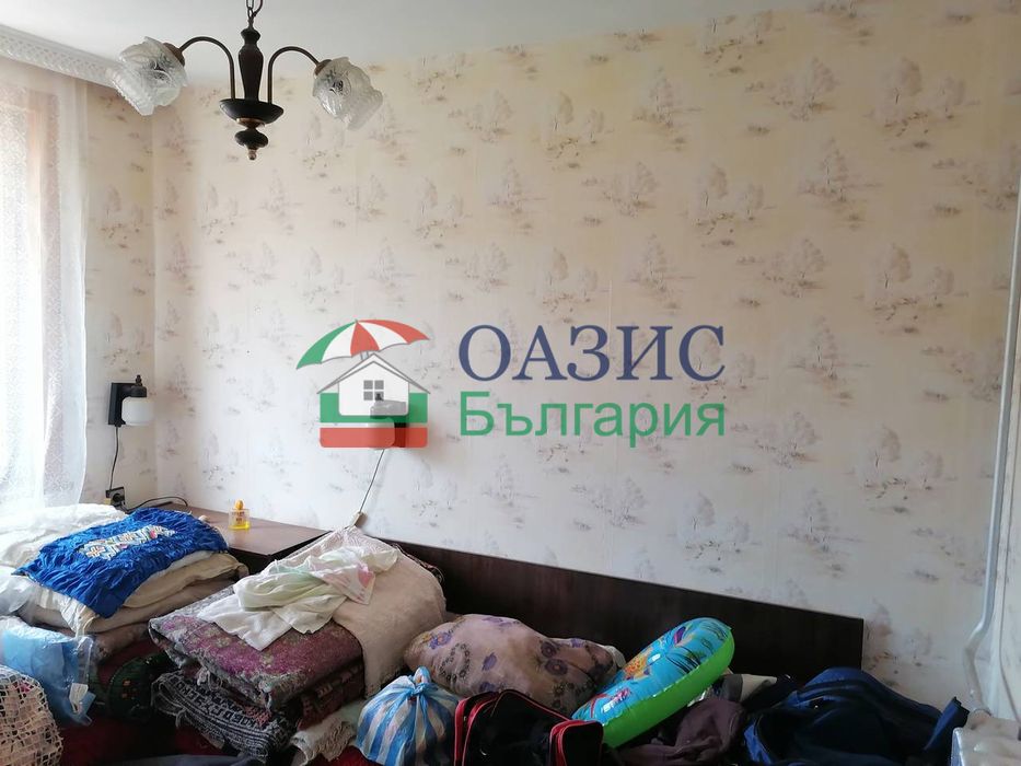 2-етажна къща 235 кв.м. + двор 1529 кв. м.+нива 2013 кв. м,с. Босилково,Общ. Сунгурларе,България