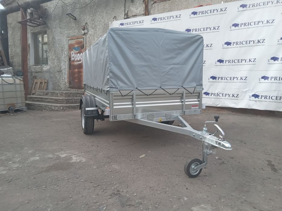 Прицеп легковой спутник