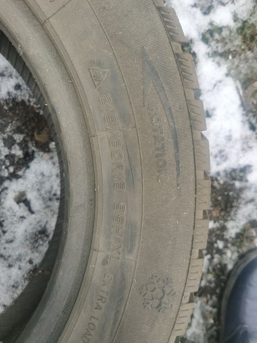 Резина зимняя  215*60*R16