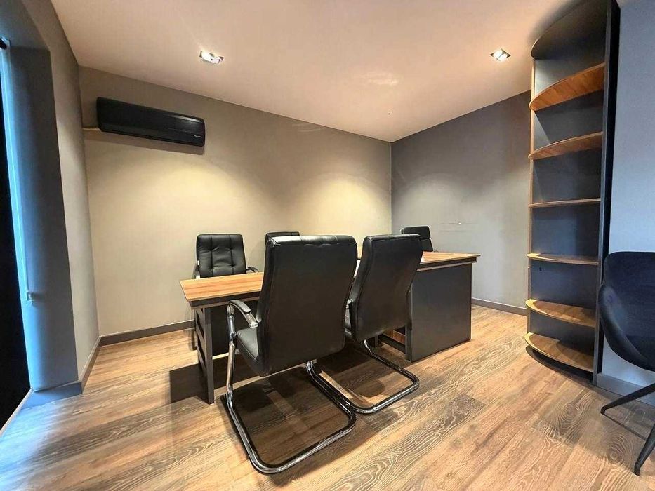 СРОЧНО Офис в Аренду ор-р Новомосковская 49 кв.м.