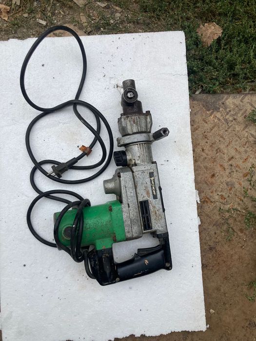 Pikamer Demolator Hitachi DH 38YF 820w