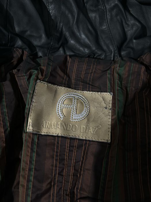 Продам срочно куртку