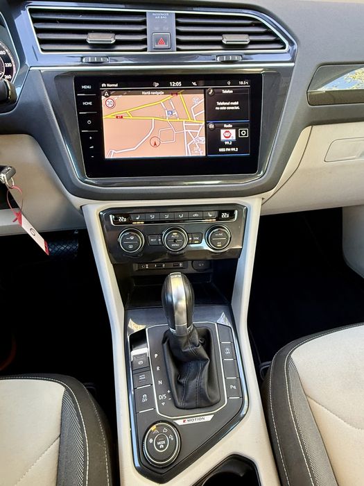 Volkswagen Tiguan Highline 2.0TDI 4-Motion! Garantie 12 Luni