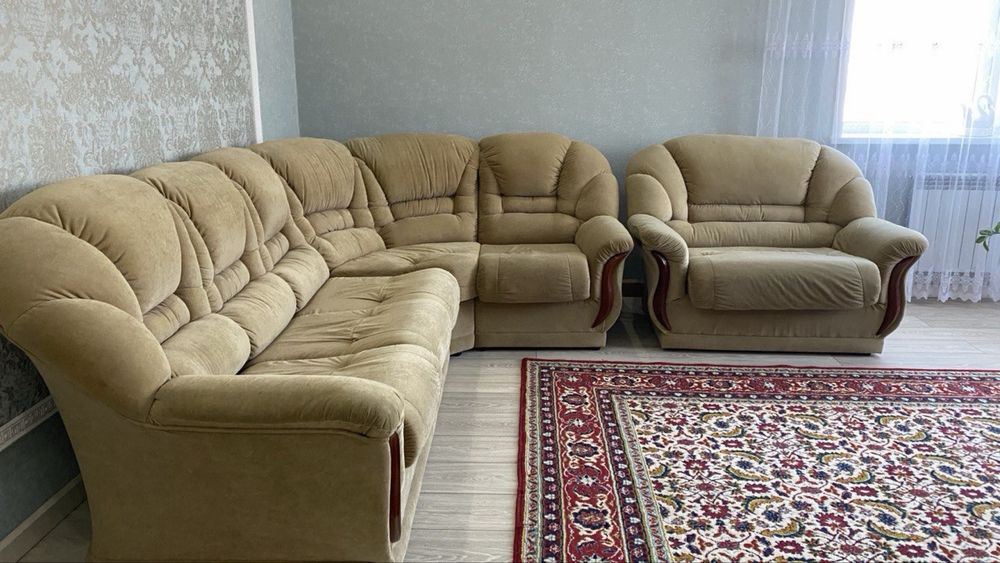 Угловой диван+мини диван