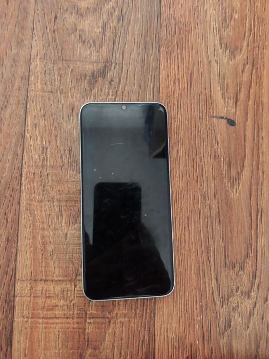 Telefon sotiladi Zte blade v50 iwlatilgan