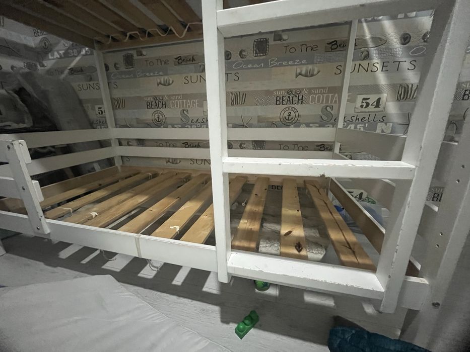 Кровать продам срочно