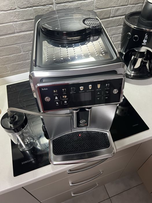 Espressor automat Saeco Xelsis SM7581