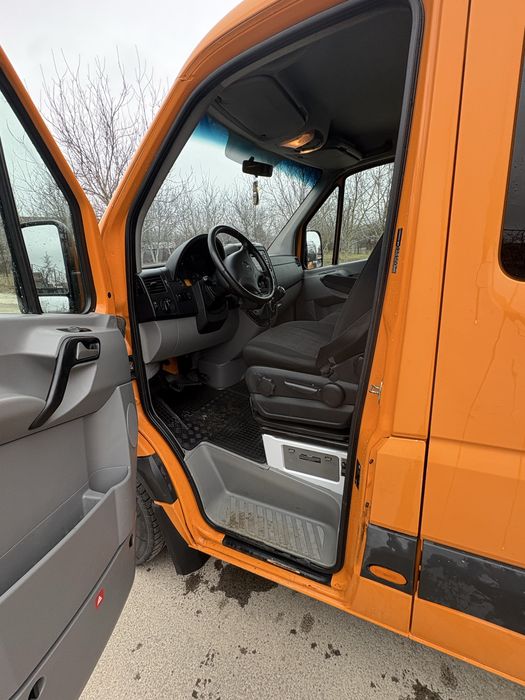 Mercedes sprinter 313 doka dubla cabina 7 locuri