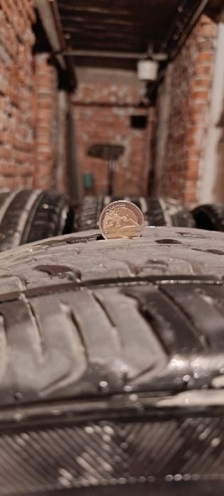 Летни гуми 225/40/18