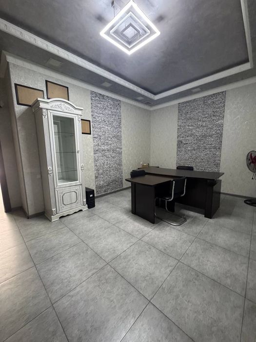 Под Офис Учебный Центр Вблизи метро