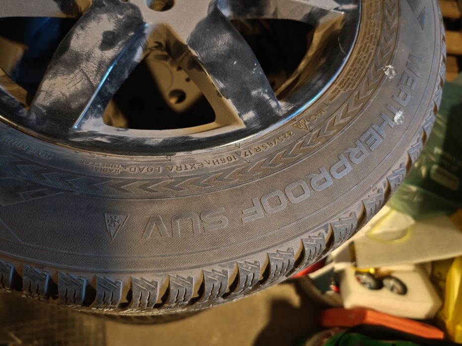 Продавам гуми и джанти