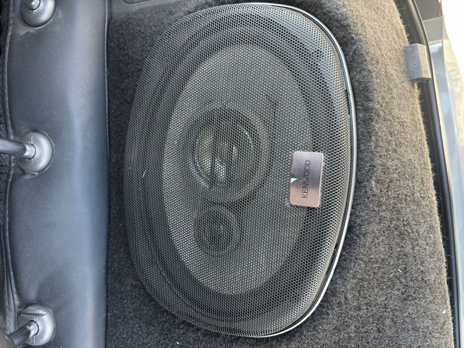Kenwood 718 sotiladi holati zor