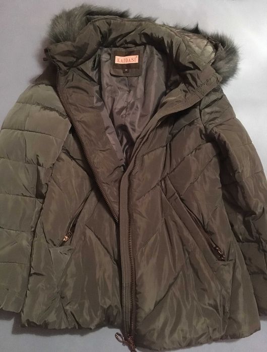 Дамско Зимно Яке L / XL размер