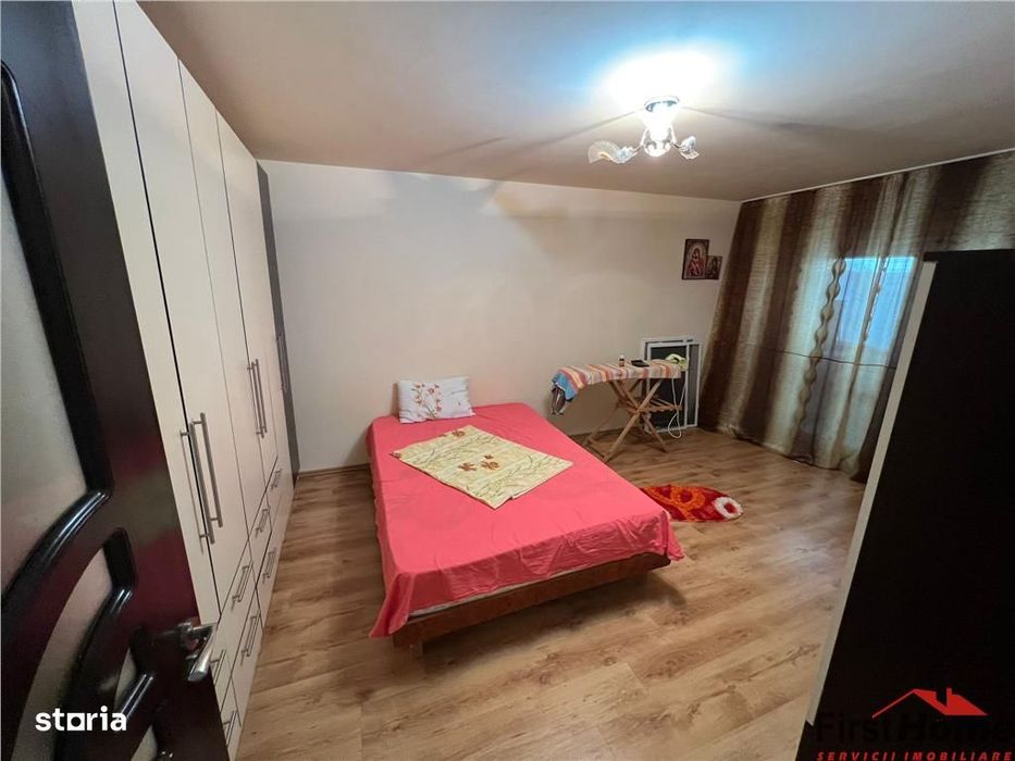 Apartament 2 camere, hol patrat, logie + balcon, zona Razboieni