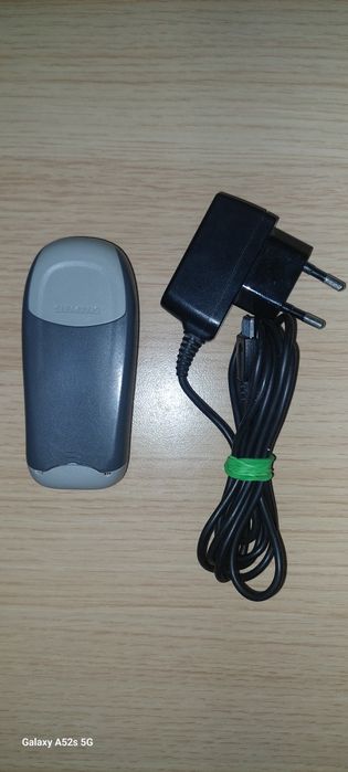 Telefon Simens + Incarcator Model Vechi
