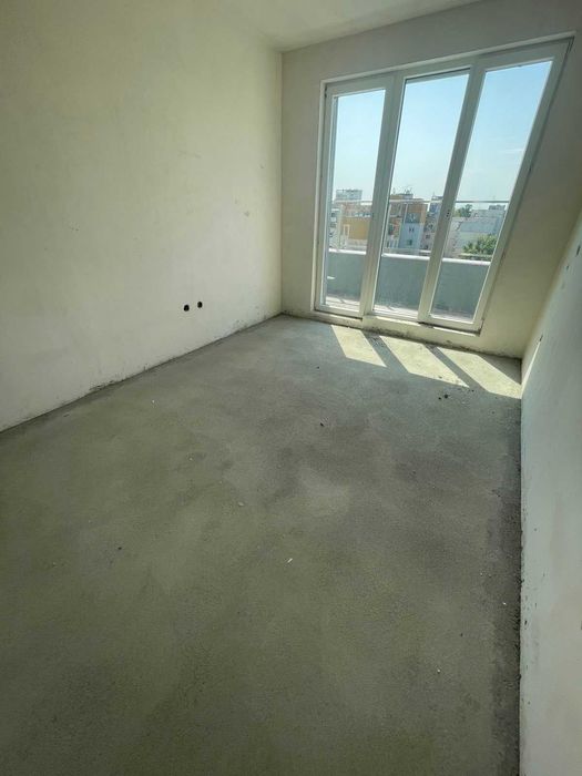 Продава се Двустаен апартамент в Пловдив, Гагарин - 72 кв.м за 602 €/кв.м - Снимка #6