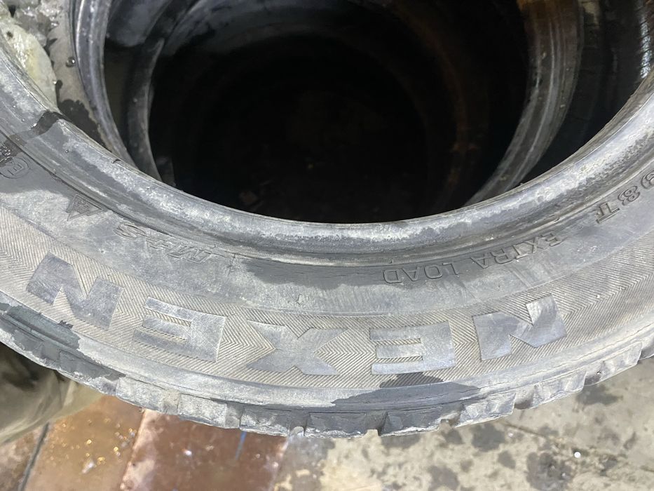 НЕКСОН на 17. 215/55