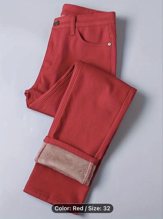 Blugi cu captuseala de iarna noi marimea 32