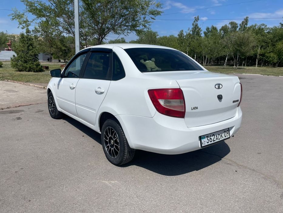 Продам Lada Granta 2013