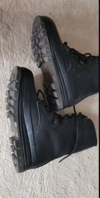 ghete bocanci fashion military rock noi impecabile nr 38.5