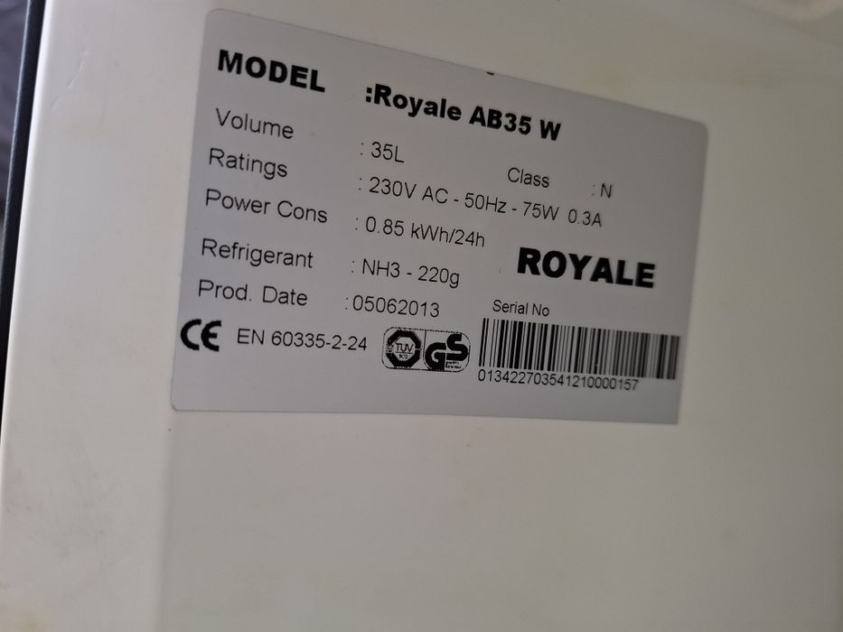 Малък хладилник/каравана, кемпер и др/