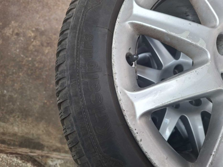 Set Jante aliaj originale VW/Audi R17 +anvelope iarna Kleber 235/45 R17 94H