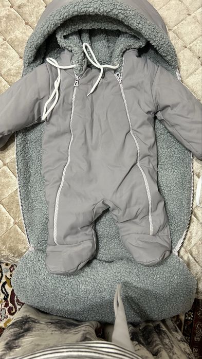 Конверт-комбинезон на выписку