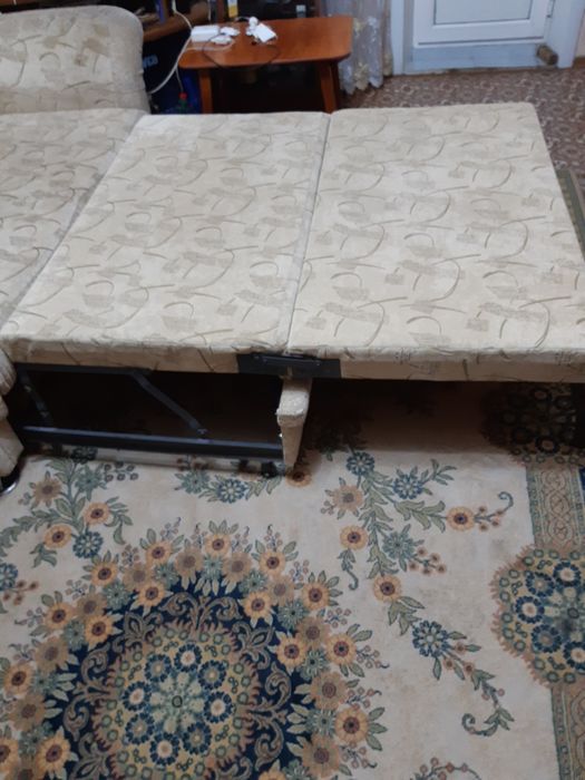 СРОЧНО;Диван малый 2-х местный