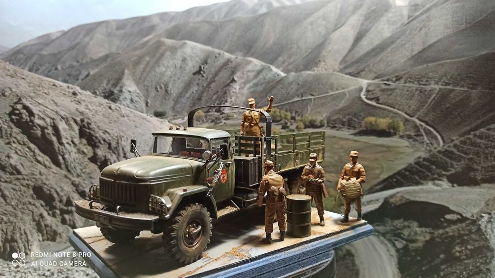 Продаю фигурки солдатиков