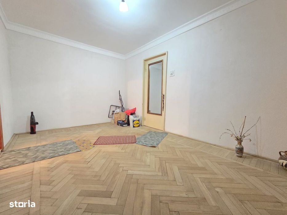 Apartament 3 camere, Aviatie, stradal cu balcon