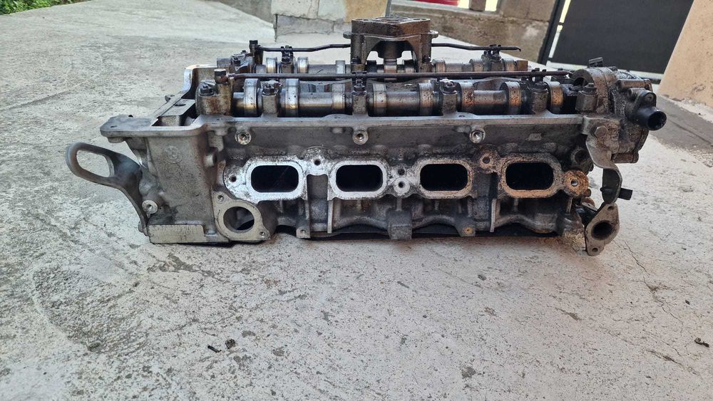 Цилиндрова глава за Бмв е90 с код на мотора n43b20a!