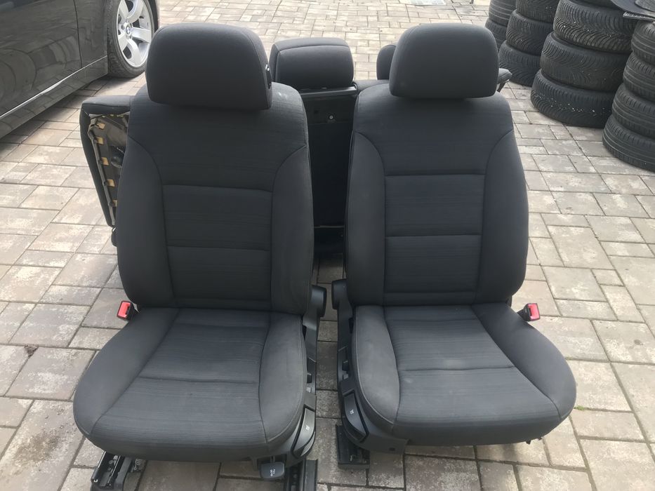 Interior textil impecabil BMW E 60 LCI Limuzina cu incalzire