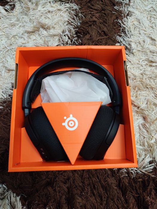 Steelseries Arctis Nova 1