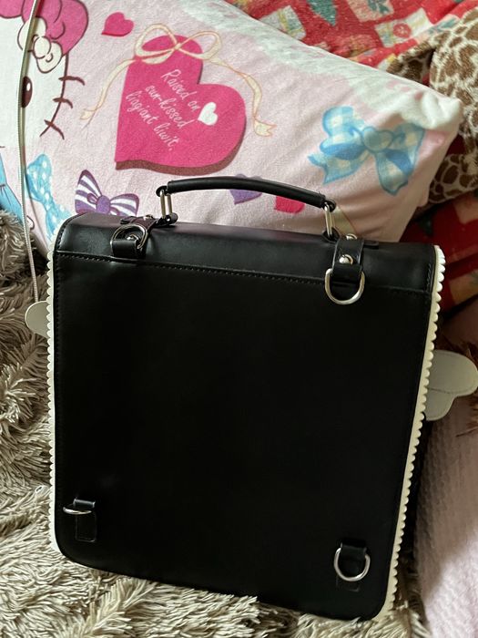 Продам милый рюкзак -сумку с крыльями